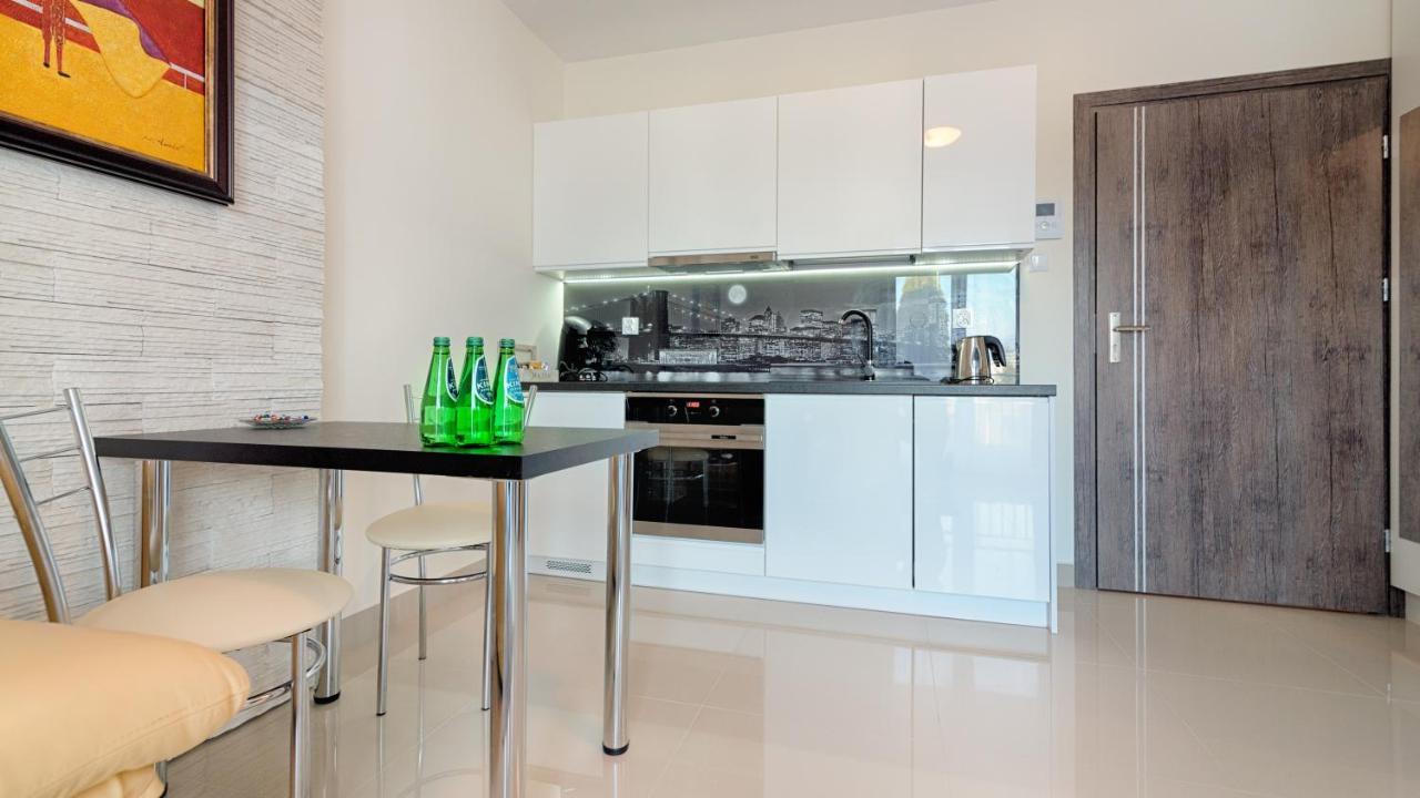 רשין Aparthotel Koroni Home מראה חיצוני תמונה