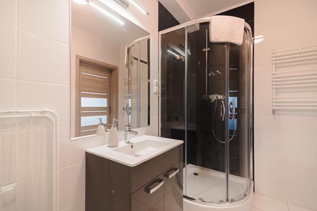 רשין Aparthotel Koroni Home מראה חיצוני תמונה