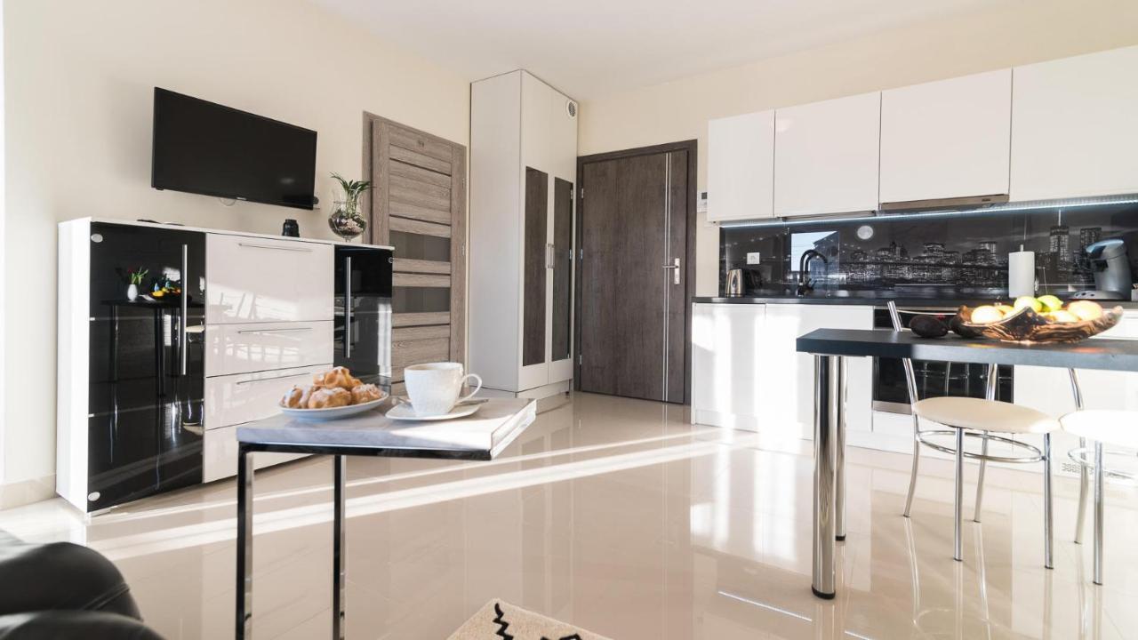 רשין Aparthotel Koroni Home מראה חיצוני תמונה